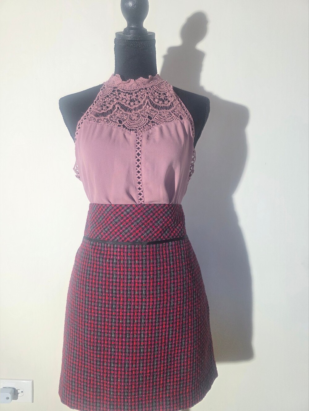 LOFT Pink and Black Tweed Mini Skirt (Size 10)